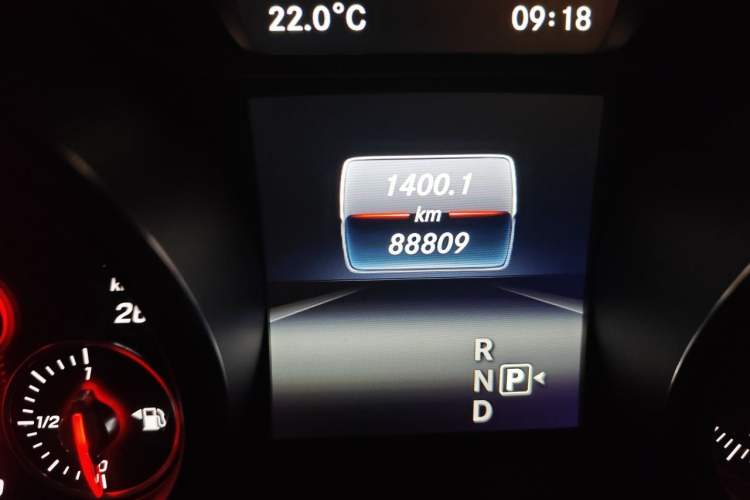 Used Mercedes-Benz GLA 2017 GLA 200 Sport Edition Odometer Close Up
