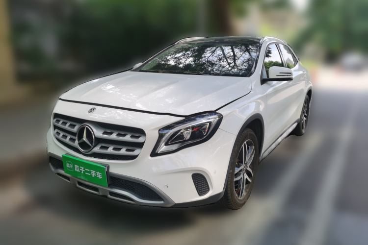 Used Mercedes-Benz GLA 2017 GLA 200 Fashion Model Guazi used car, China used car export, Used car for sale, Used  cars, Cheapest cars for sale