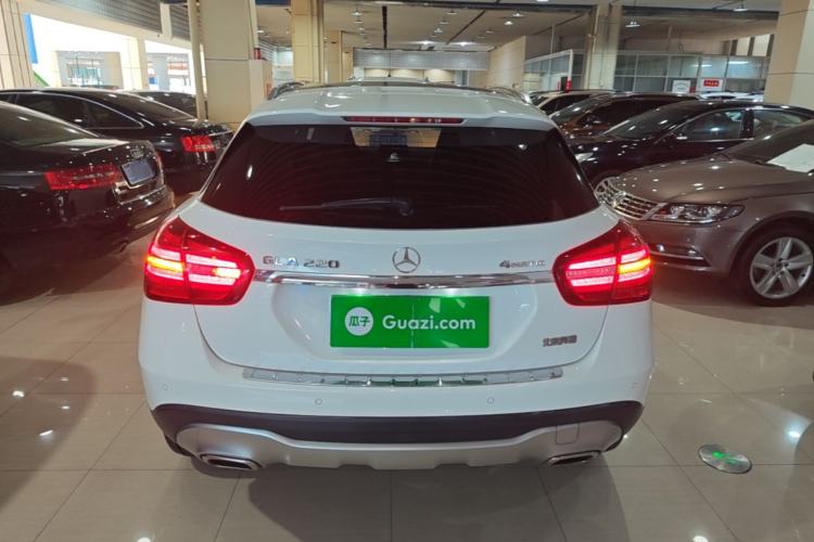 Used Mercedes-Benz GLA 2017 GLA 220 4MATIC Fashion Model Rear