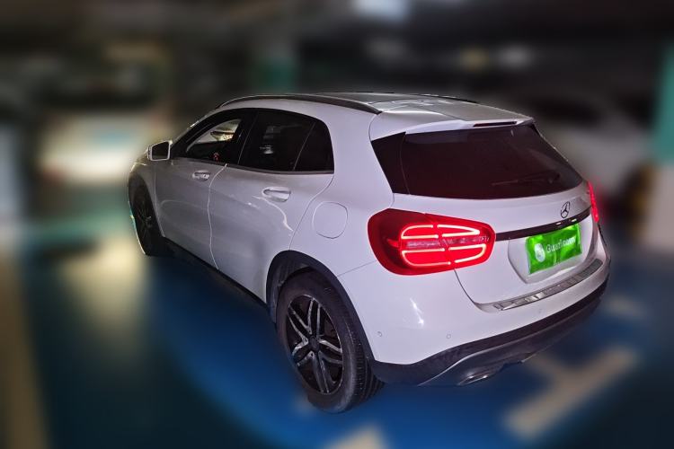 Used Mercedes-Benz GLA 2017 GLA 200 Sport Edition Rear Left 45 Deg