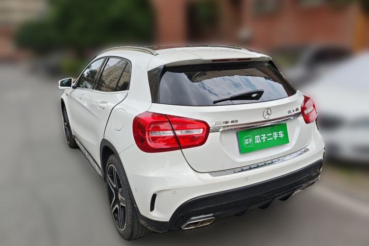 Used Mercedes-Benz GLA 2017 GLA 200 Fashion Model Rear Left 45 Deg