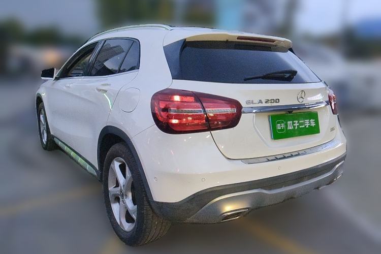 Used Mercedes-Benz GLA 2017 GLA 200 Sport Edition Rear Left 45 Deg