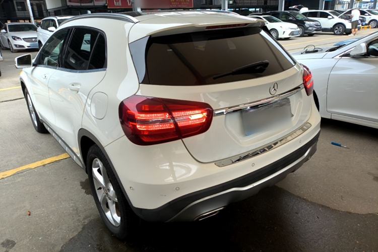 Used Mercedes-Benz GLA 2017 GLA 200 Sport Edition Rear Left 45 Deg