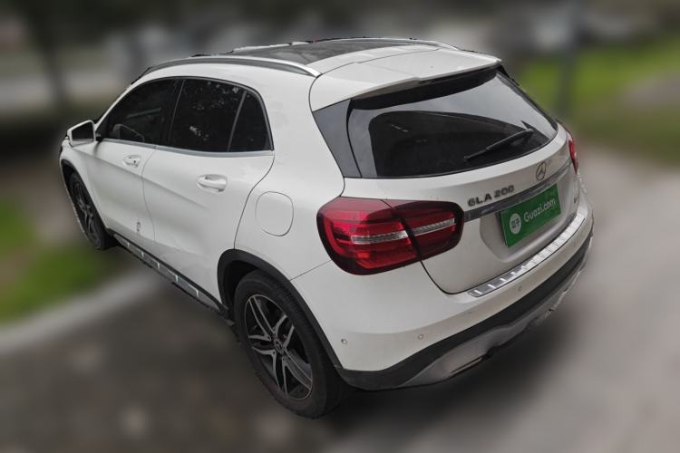 Used Mercedes-Benz GLA 2017 GLA 200 Fashion Model Rear Left 45 Deg