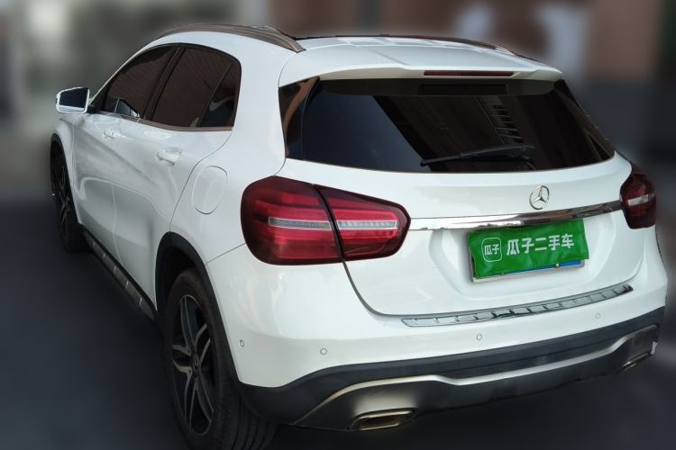 Used Mercedes-Benz GLA 2017 GLA 200 Fashion Model Rear Left 45 Deg