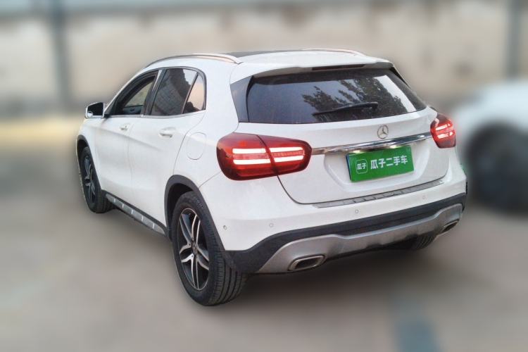 Used Mercedes-Benz GLA 2017 GLA 200 Fashion Model Rear Left 45 Deg