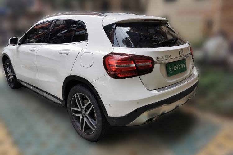 Used Mercedes-Benz GLA 2017 GLA 200 Fashion Model Rear Left 45 Deg