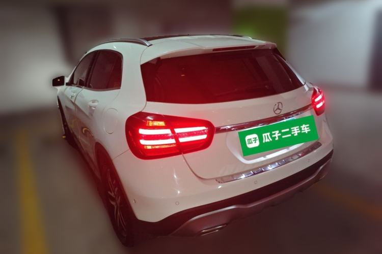 Used Mercedes-Benz GLA 2017 GLA 200 Fashion Model Rear Left 45 Deg
