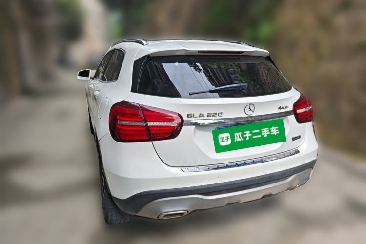 Used Mercedes-Benz GLA 2017 GLA 200 Fashion Model Rear Left 45 Deg