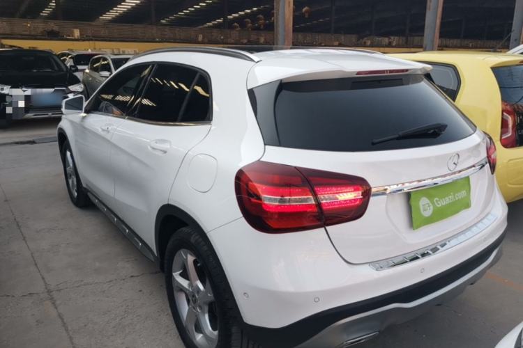 Used Mercedes-Benz GLA 2017 GLA 200 Sport Edition Rear Left 45 Deg