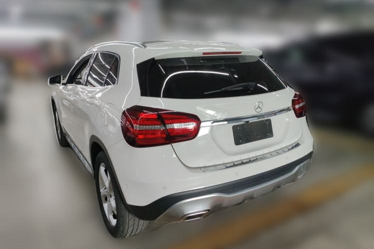 Used Mercedes-Benz GLA 2017 GLA 200 Sport Edition Rear Left 45 Deg
