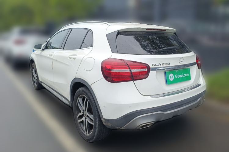 Used Mercedes-Benz GLA 2017 GLA 200 Fashion Model Rear Left 45 Deg