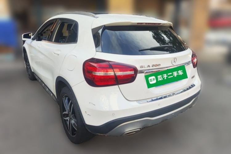 Used Mercedes-Benz GLA 2017 GLA 200 Fashion Model Rear Left 45 Deg