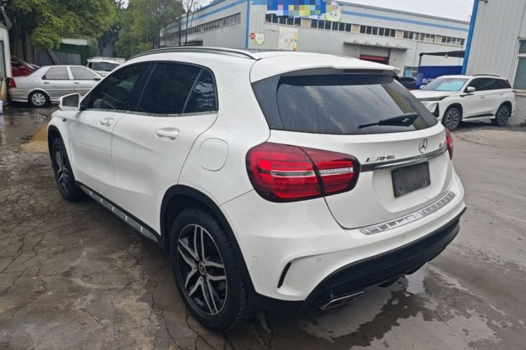 Used Mercedes-Benz GLA 2017 GLA 200 Fashion Model Rear Left 45 Deg