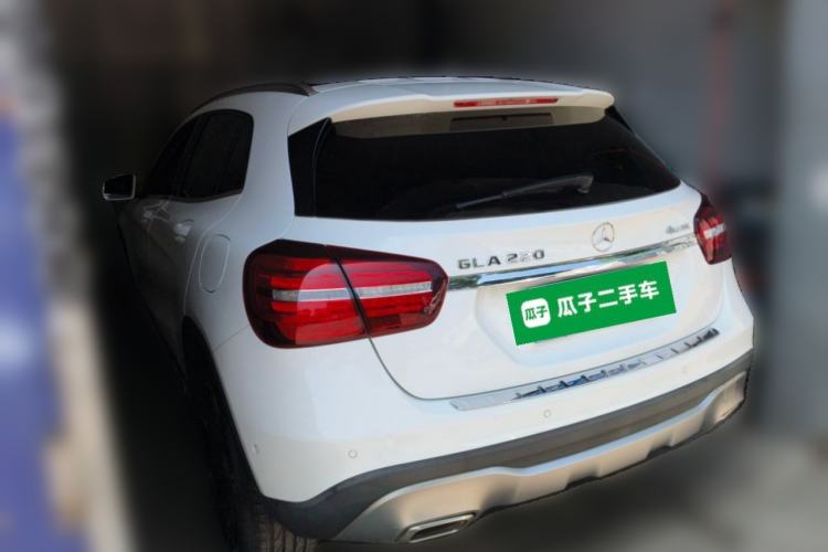 Used Mercedes-Benz GLA 2017 GLA 220 4MATIC Fashion Model Rear Left 45 Deg