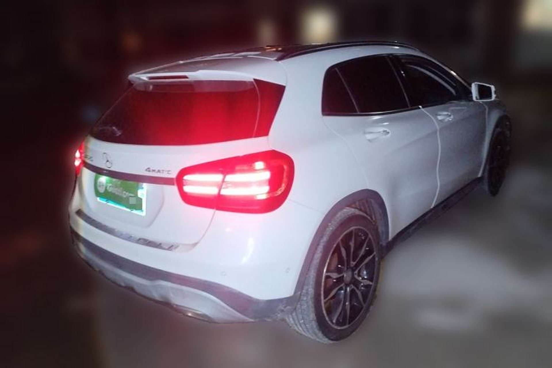 Used Mercedes-Benz GLA 2017 GLA 220 4MATIC Luxury Model Rear Right 45 Deg