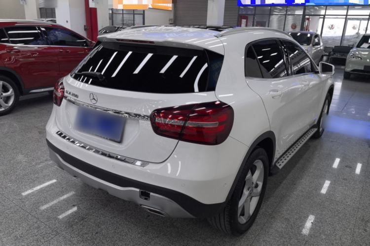 Used Mercedes-Benz GLA 2017 GLA 200 Sport Edition Rear Right 45 Deg