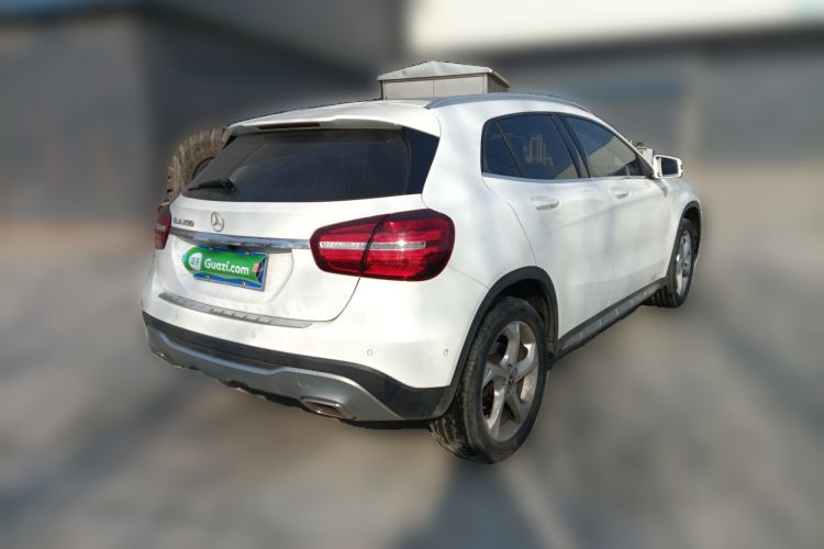 Used Mercedes-Benz GLA 2017 GLA 200 Sport Edition Rear Right 45 Deg