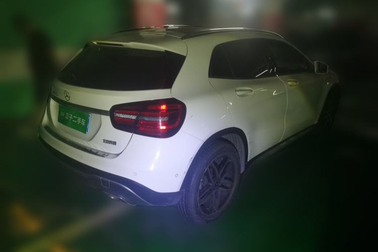 Used Mercedes-Benz GLA 2017 GLA 200 Fashion Model Rear Right 45 Deg