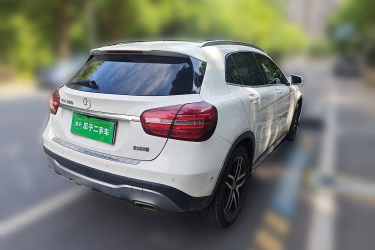 Used Mercedes-Benz GLA 2017 GLA 200 Fashion Model Rear Right 45 Deg