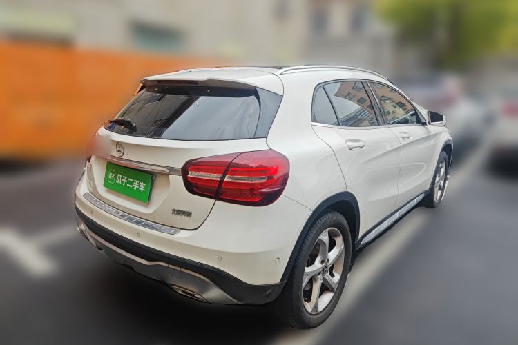 Used Mercedes-Benz GLA 2017 GLA 200 Sport Edition Rear Right 45 Deg