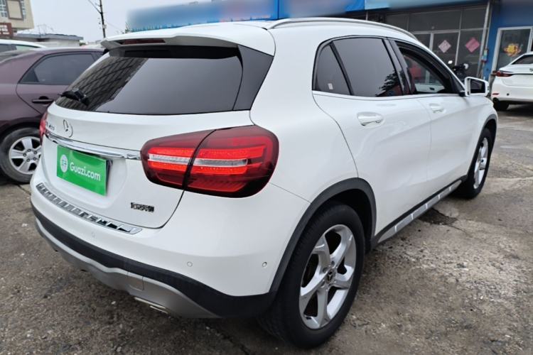 Used Mercedes-Benz GLA 2017 GLA 200 Sport Edition Rear Right 45 Deg