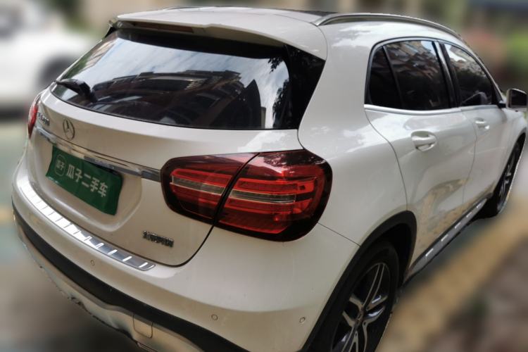 Used Mercedes-Benz GLA 2017 GLA 200 Fashion Model Rear Right 45 Deg