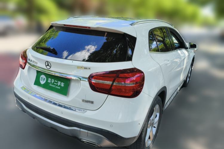 Used Mercedes-Benz GLA 2017 GLA 200 Sport Edition Rear Right 45 Deg