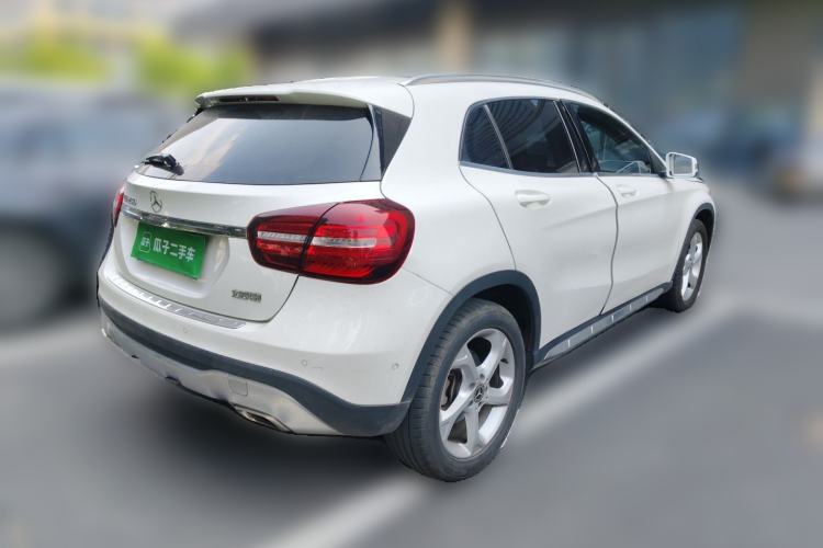 Used Mercedes-Benz GLA 2017 GLA 200 Sport Edition Rear Right 45 Deg
