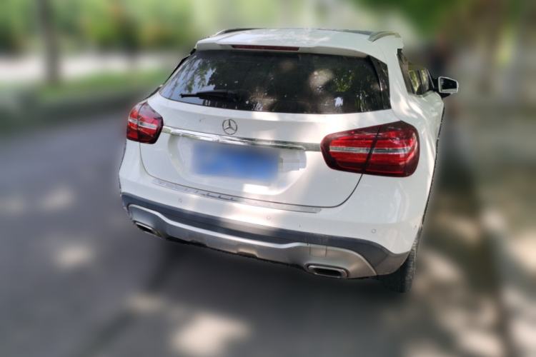 Used Mercedes-Benz GLA 2017 GLA 200 Sport Edition Rear Right 45 Deg