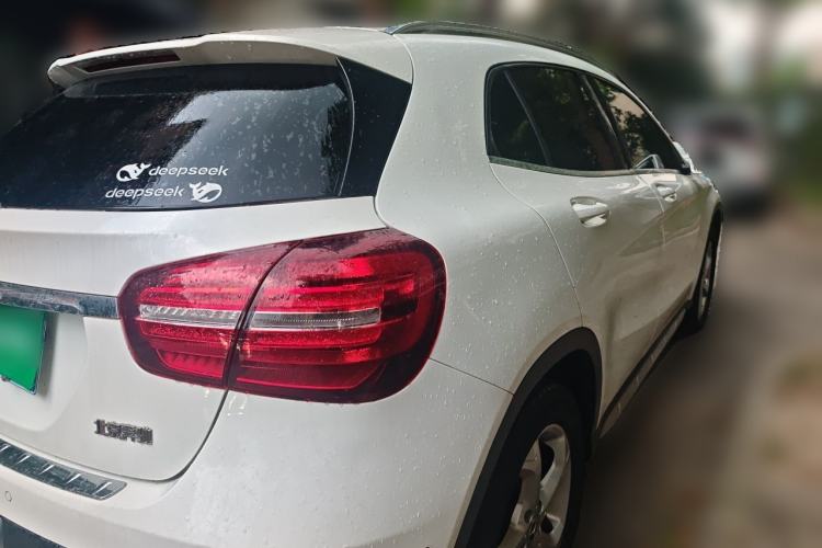 Used Mercedes-Benz GLA 2017 GLA 200 Sport Edition Rear Right 45 Deg