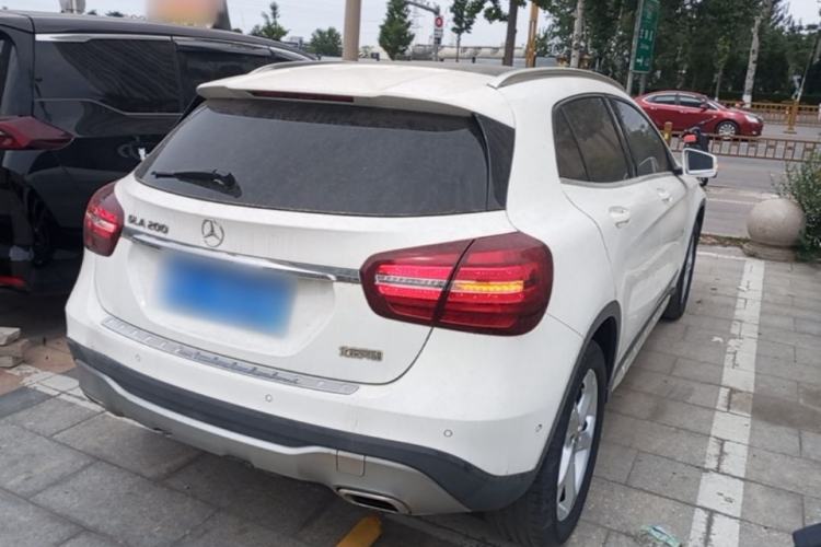 Used Mercedes-Benz GLA 2017 GLA 200 Sport Edition Rear Right 45 Deg