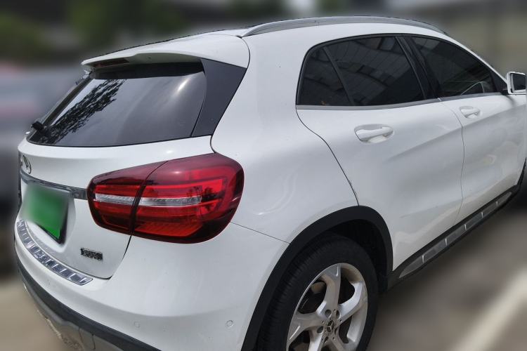 Used Mercedes-Benz GLA 2017 GLA 200 Sport Edition Rear Right 45 Deg