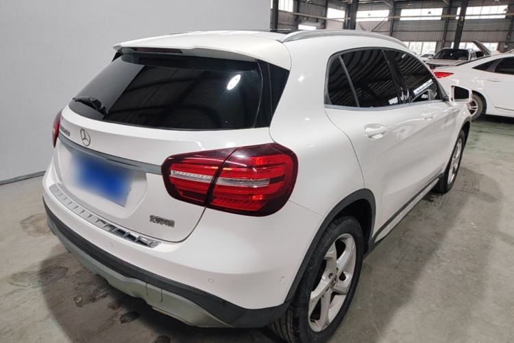 Used Mercedes-Benz GLA 2017 GLA 200 Sport Edition Rear Right 45 Deg