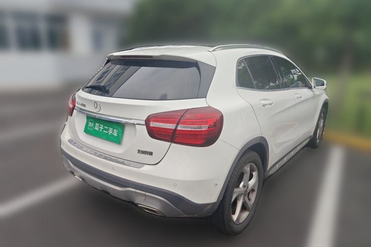 Used Mercedes-Benz GLA 2017 GLA 200 Sport Edition Rear Right 45 Deg