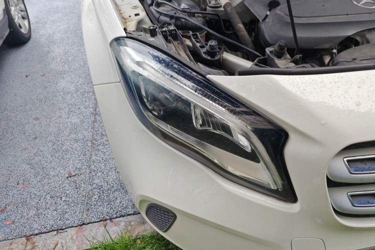 Used Mercedes-Benz GLA 2017 GLA 200 Fashion Model Right Front Headlight