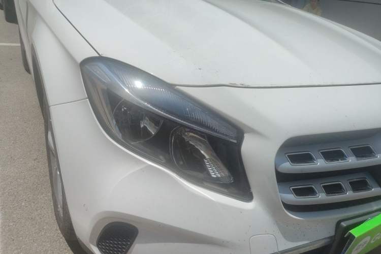 Used Mercedes-Benz GLA 2017 GLA 200 Sport Edition Right Front Headlight