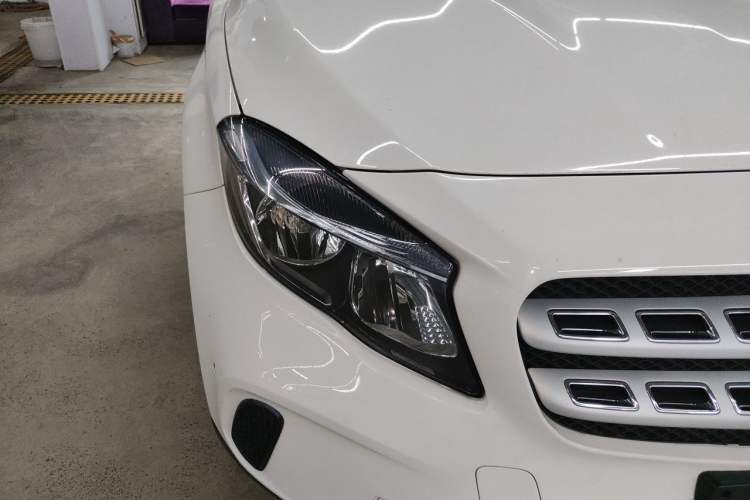 Used Mercedes-Benz GLA 2017 GLA 200 Sport Edition Right Front Headlight