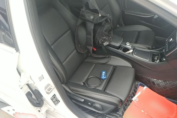 Used Mercedes-Benz GLA 2017 GLA 200 Fashion Model Right Front Seat