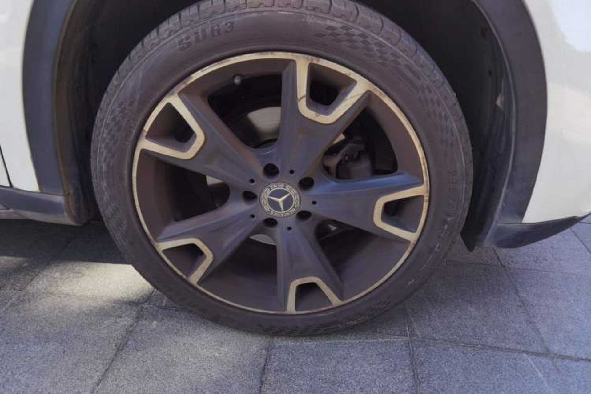 Used Mercedes-Benz GLA 2017 GLA 220 4MATIC Fashion Model Right Front Wheel Hub