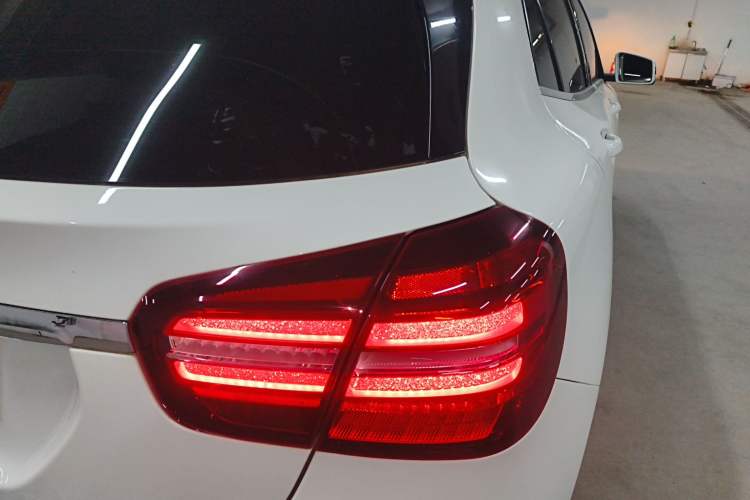 Used Mercedes-Benz GLA 2017 GLA 200 Sport Edition Right Rear Taillight