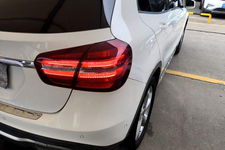 Used Mercedes-Benz GLA 2017 GLA 200 Sport Edition Right Rear Taillight