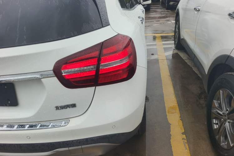 Used Mercedes-Benz GLA 2017 GLA 200 Sport Edition Right Rear Taillight