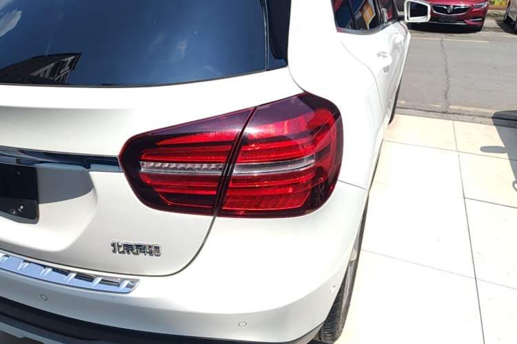 Used Mercedes-Benz GLA 2017 GLA 200 Sport Edition Right Rear Taillight