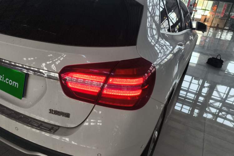 Used Mercedes-Benz GLA 2017 GLA 200 Sport Edition Right Rear Taillight