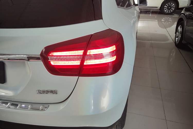 Used Mercedes-Benz GLA 2017 GLA 200 Fashion Model Right Rear Taillight