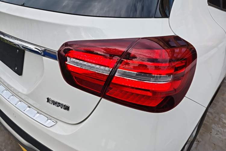 Used Mercedes-Benz GLA 2017 GLA 200 Sport Edition Right Rear Taillight