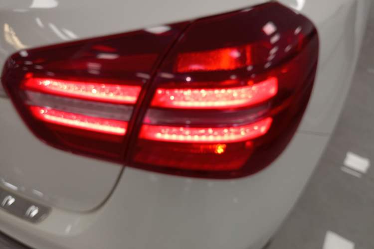 Used Mercedes-Benz GLA 2017 GLA 200 Fashion Model Right Rear Taillight