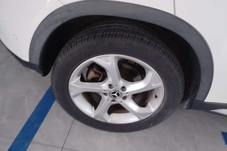 Used Mercedes-Benz GLA 2017 GLA 200 Sport Edition Right Rear Wheel Hub