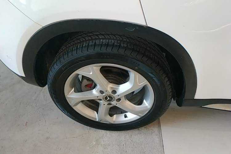 Used Mercedes-Benz GLA 2017 GLA 200 Sport Edition Right Rear Wheel Hub
